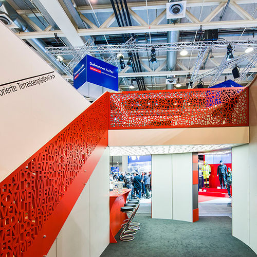 Ringhiera in MDF - BRUAG EXHIBTION BOOTH  - Bruag Design Factory AG - a pannelli / da interno / per scala