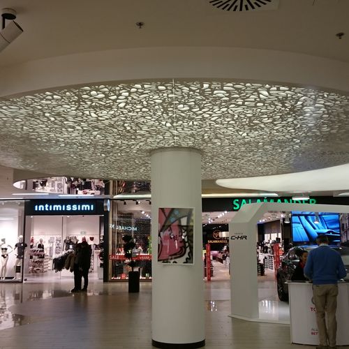 Pannello acustico per controsoffitto - MOM SHOPPING MALL BUDAPEST - Bruag Design Factory AG - in MDF / rettangolare / professionale
