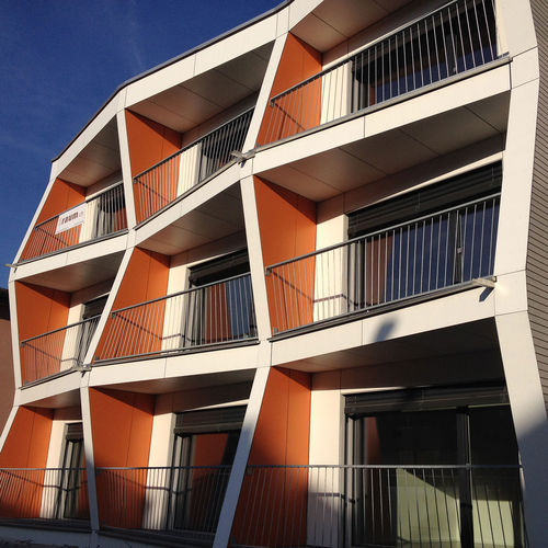 Rivestimento di facciata per facciata ventilata - CELLON - UNUS KREUZLINGEN - Bruag Design Factory AG - in pannelli / in HPL / liscio