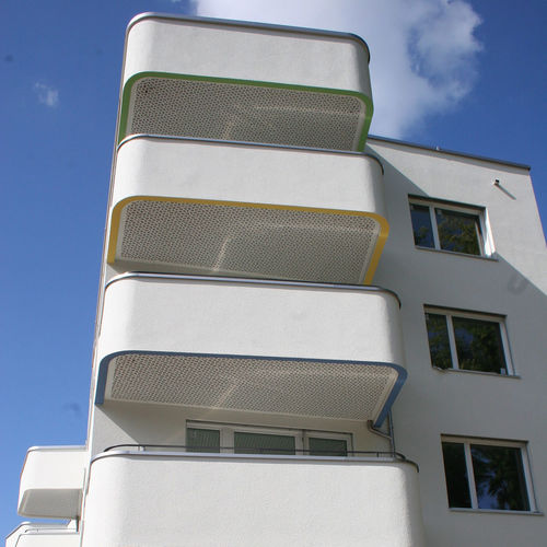 Pannello acustico per soffitto - SCHAFFHAUSERSTRASSE WINTERTHUR - Bruag Design Factory AG - in fibra di legno / rettangolare / perforato