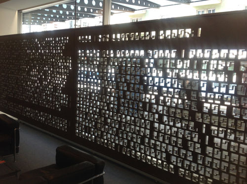 Pannello decorativo per interni - LAW FIRM ZURICH - Bruag Design Factory AG - in MDF / perforato / paravista