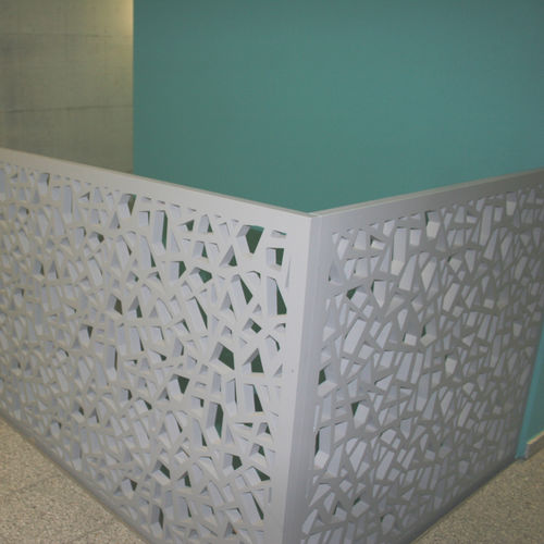 Ringhiera in HPL - RC KLIMATECHNIK - Bruag Design Factory AG - in MDF / a pannelli / da interno