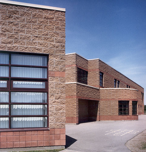 Blocco di calcestruzzo pieno - ARCHITECTURAL : ROSE - brampton brick - per muro portante / per fondazione / per facciata
