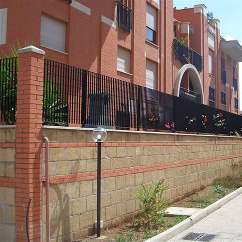 Recinzione in griglia metallica - CLASSIC : AURORA 3 - Libra Industriale spa - industriale / in acciaio galvanizzato / classica