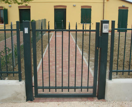 Cancelletto in acciaio - DESIGN - Libra Industriale spa