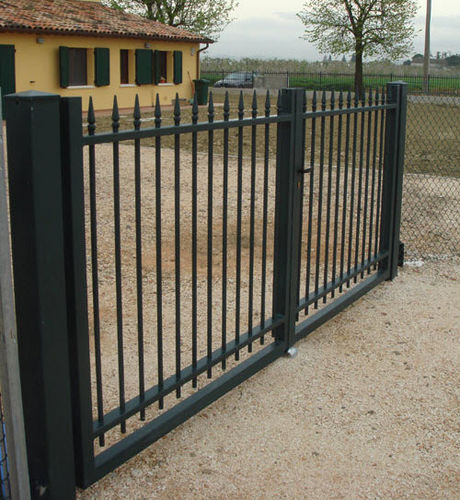 Cancello battente - DRIVEWAY  - Libra Industriale spa - in acciaio / a sbarre / contract