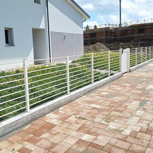 Recinzione a sbarre - PEGASO ORIZZ. - Libra Industriale spa - residenziale / in acciaio / dritta