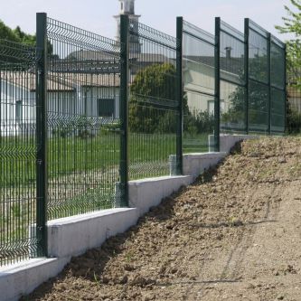 Recinzione a maglia saldata - GARDEN - Libra Industriale spa - da giardino / in acciaio galvanizzato / in acciaio verniciato
