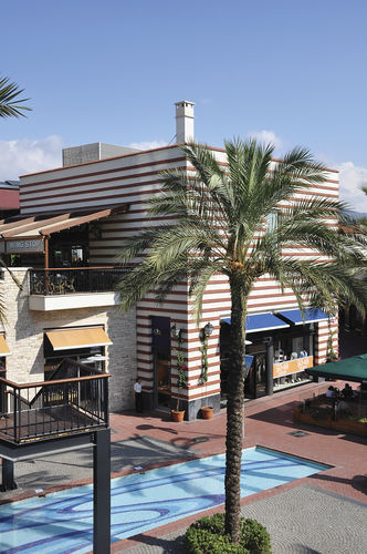 Canaletta a doppia pendenza - HKT - Isiklar Building Materials Inc. - in terracotta / per piscina