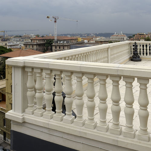Recinzione per balaustra - 700 Series  - SAS PREFABRICADOS DE HORMIGON SA - residenziale / in calcestruzzo / piena