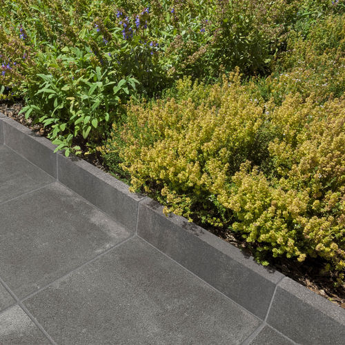Cordolo da giardino - TESSERA KERB   - SAS PREFABRICADOS DE HORMIGON SA - in calcestruzzo / da esterno / rettangolare