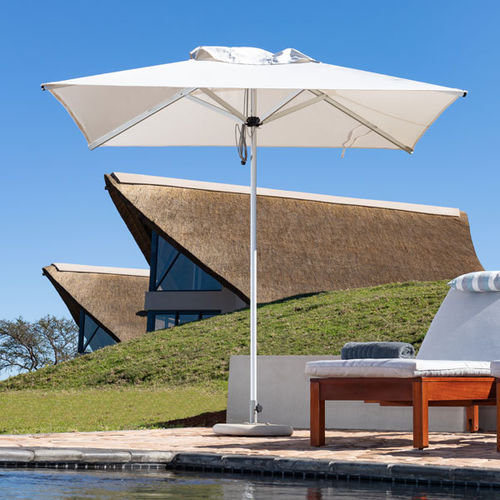 Ombrellone quadrato - MISTRAL - Woodline Shade Solutions - in tessuto / in alluminio anodizzato / contract