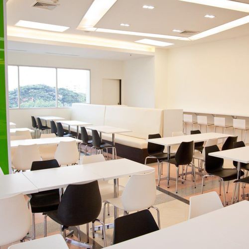 Laminato decorativo aspetto legno - UNICORE - Greenlam Europe - a tinta unita / opaco / levigato