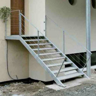 Scala dritta - MANCHE - ESCALIER DESIGN 14 - con gradini in acciaio inox / con struttura in acciaio inossidabile / da esterno