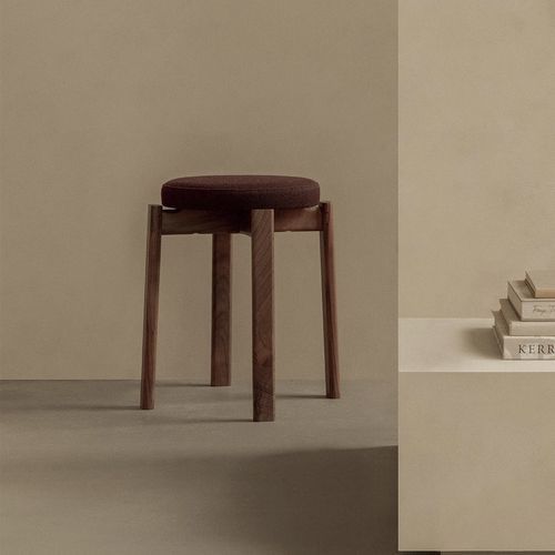 Sgabello contemporaneo - PASSAGE - AUDO - in rovere / in noce / con supporto in quercia