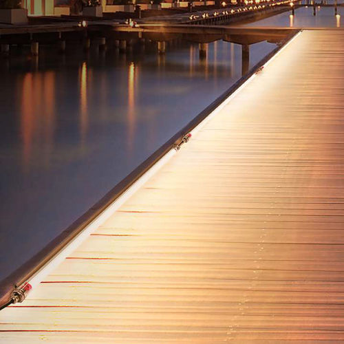 Luce LED - TEAM ITALIA - tubolare / IP66 / da esterno