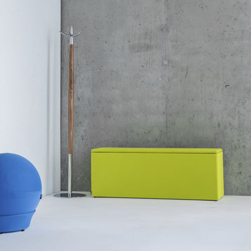 Divanetto imbottito contemporaneo - THE BOX AND THE CUBE  - LINA furniture - in tessuto / in poliestere / con contenitore