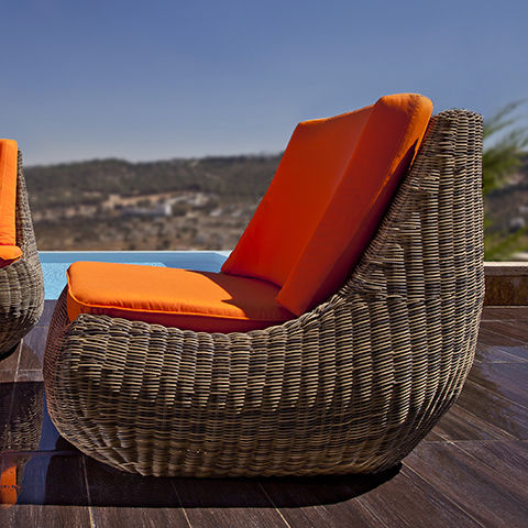 Chauffeuse contemporanea - LAZY - Rattan House - in rattan / da giardino