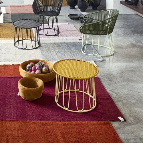 Tavolo d'appoggio contemporaneo - CIRCO - Ames design - in plastica riciclata / in PVC / con supporto in acciaio galvanizzato