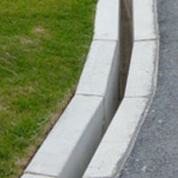 Canaletta a fessura - BG PROFILE U 100 - BG Graspointner - in calcestruzzo fibrorinfrozato / per strade / per aeroporto