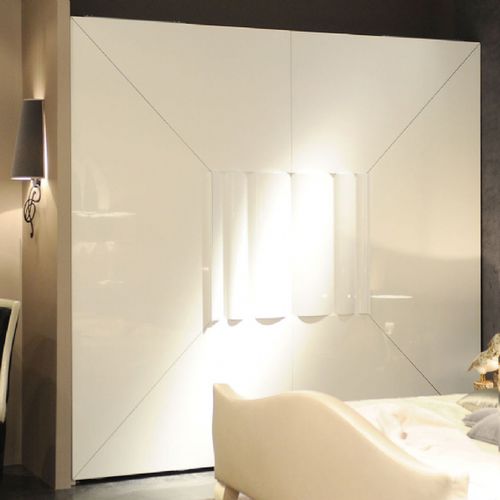 Armadio contemporaneo - LEON - Corte Zari - in rovere / in MDF / in alluminio