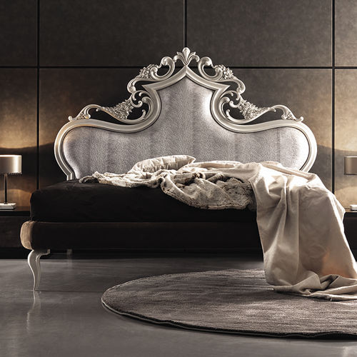 Letto matrimoniale - QUEEN - Corte Zari - in stile / imbottito / con testiera