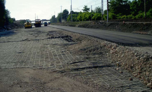 Geogriglia di consolidamento - PARAGRID ® PARALINK ® - BIANCHINI INGENIERO - per strada
