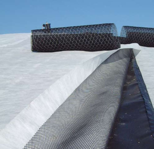 Membrana drenante non tessuta - MACDRAIN ®  - BIANCHINI INGENIERO - in polietilene ad alta densità HDPE / per drenaggio / resistente a carichi elevati
