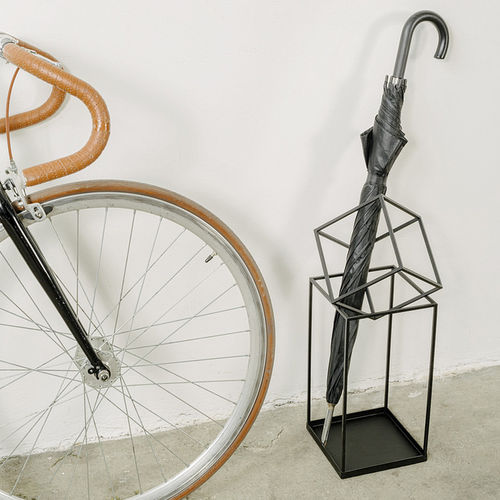 Portaombrello in ferro laccato - WHO ARE YOU - Marco Ripa