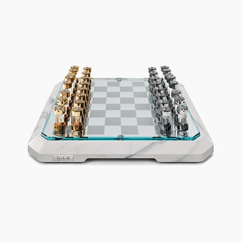 Tavolo da scacchi contemporaneo - Stratego White - Teckell - per uso residenziale / contract / in ottone cromato