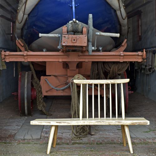Panca design scandinavo - Pols Potten - in frassino / con schienale