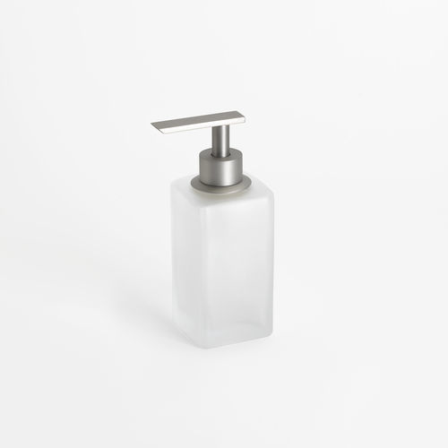 Distributore di sapone per hotel - BIG SPENDER JUNIOR GLASS: NICKEL - Klomfar GmbH - per edifici pubblici / per uso residenziale / da appoggio