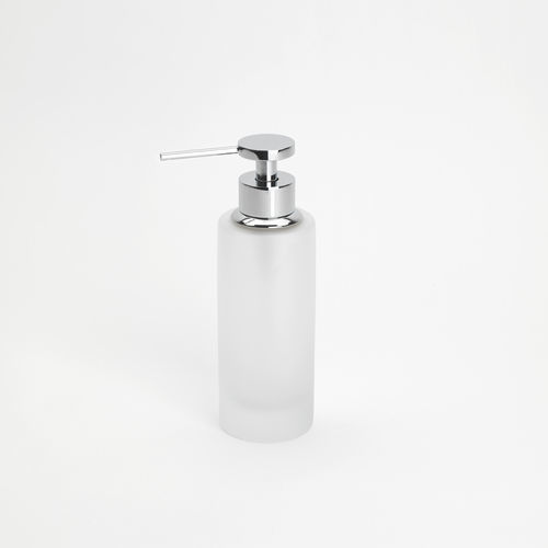 Distributore di sapone per hotel - SATIN MINI: CHROME - Klomfar GmbH - per edifici pubblici / per uso residenziale / da appoggio