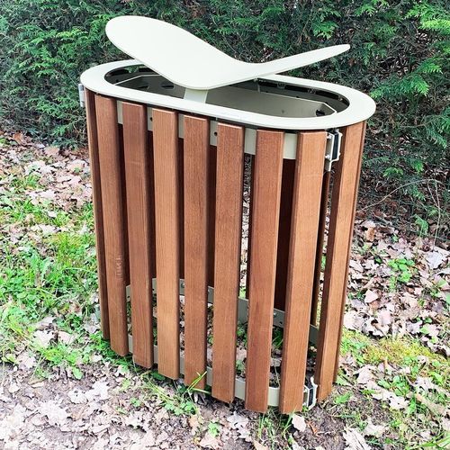 Supporto per sacco della spazzatura pubblico - S Cité Bois - Objets Publics - a pavimento / in acciaio termolaccato / in legno massiccio