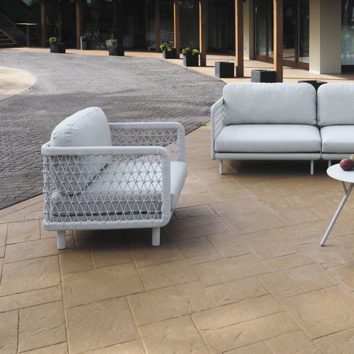 Poltrona contemporanea - VERONA - ARKIMUEBLE - in tessuto acrilico / in alluminio / con cuscino rimovibile