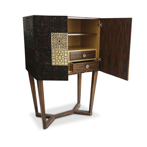 Credenza con piedi alti - VIRTUOSO - Malabar - classica / in legno / con ripiano