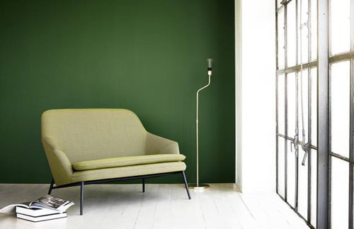 Divano contemporaneo - HUG - Wendelbo - in tessuto / in pelle / verde