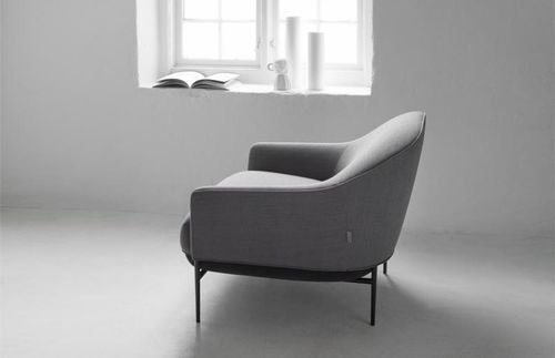 Poltrona contemporanea - CHILL - Wendelbo - in pelle / in tessuto