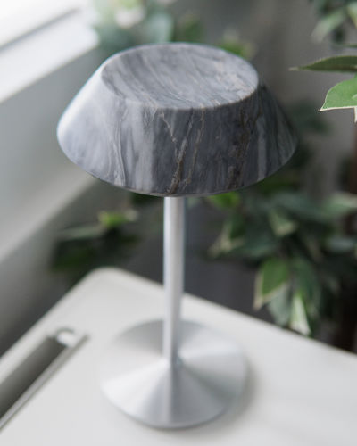 Lampada da tavolo - mini FIORE GREY - MAAMI HOME - in alluminio / in marmo / contemporanea