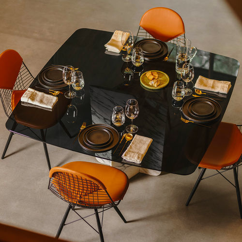 Tavolo da pranzo in stile scandinavo - QUINA ARABESCATO - MAAMI HOME - in vetro temprato / in marmo / con supporto in marmo