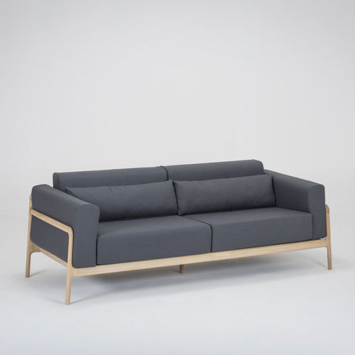 Divano contemporaneo - FAWN - Gazzda - in tessuto / in pelle / in rovere