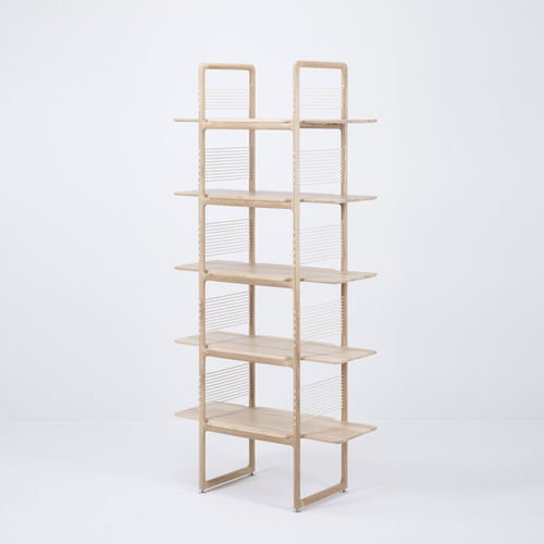 Scaffale a paravento - MUSE - Gazzda - contemporaneo / in rovere / in corda