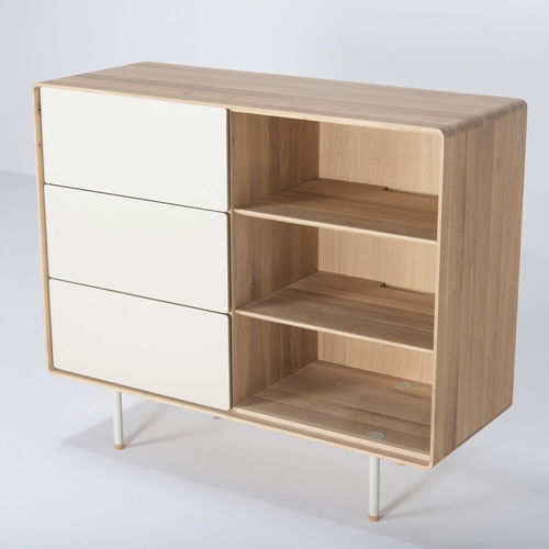 Cassettone contemporaneo - FINA 118 - Gazzda - in rovere / con contenitore / non specificato