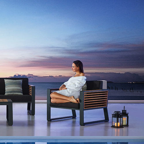 Poltrona contemporanea - NEW YORK - Higold - in Sunbrella® / in teak / in alluminio
