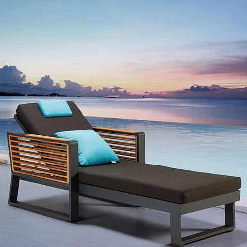 Lettino prendisole contemporaneo - NEW YORK - Higold - in Sunbrella® / in teak / in alluminio