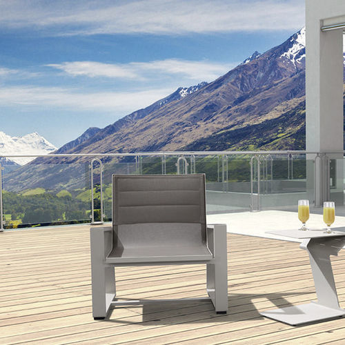 Poltrona contemporanea - YORK - Higold - in teak / in alluminio / grigia