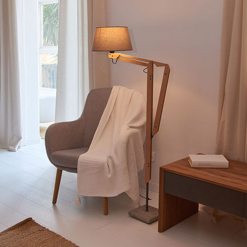 Lampada da terra - THEA - Luxcambra - in tessuto / in faggio / contemporanea