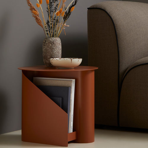 Tavolo d'appoggio contemporaneo - SENTRUM  - WOUD - in legno laccato / con supporto in legno laccato / rotondo