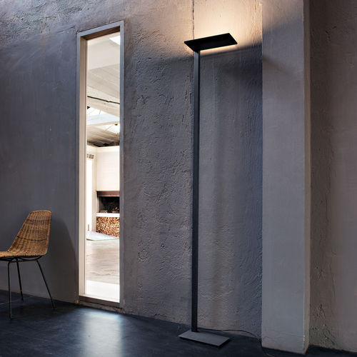 Lampada da terra - PLORIT - OLEV S.r.l. - in metallo / contemporanea / con cavo