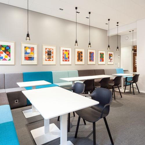 Tavolo contemporaneo - TOP - INTO Concept - in MDF / con supporto in acciaio termolaccato / rettangolare
